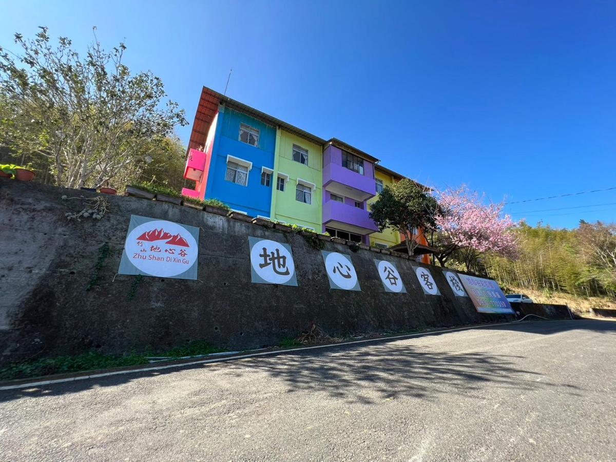 Romeo Inn Zhushan Exteriör bild